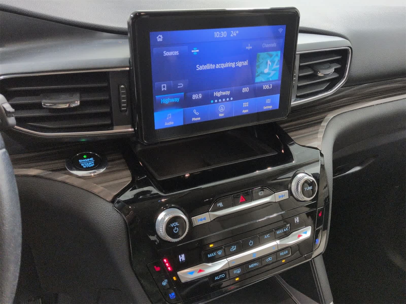 Thumbnail: 2021 Ford Explorer - 27