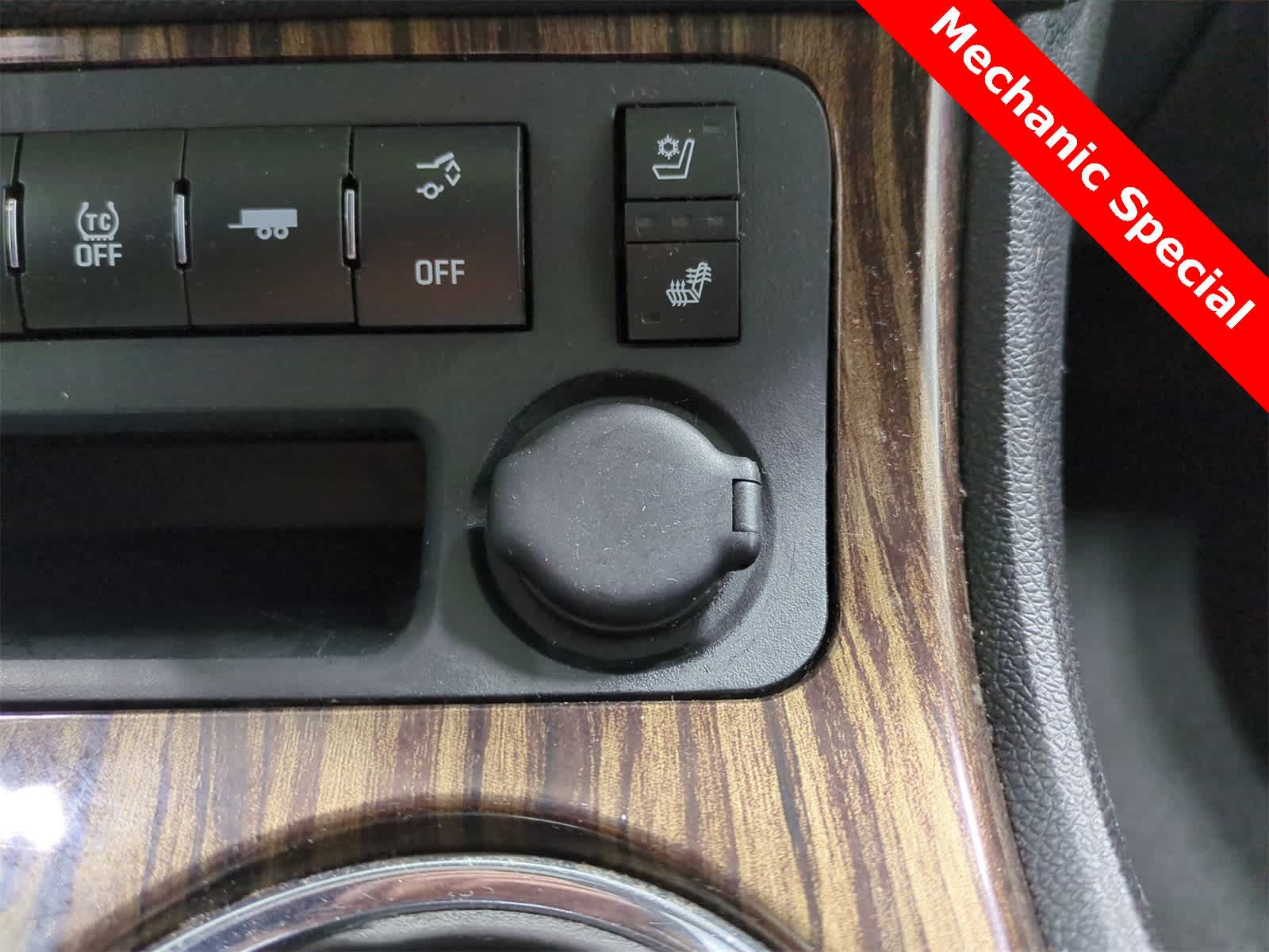 Thumbnail: 2013 GMC Acadia - 33