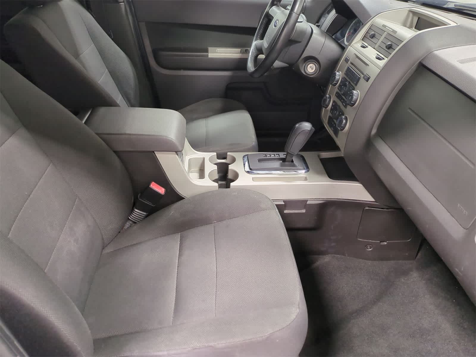 2009 Ford Escape XLT 22