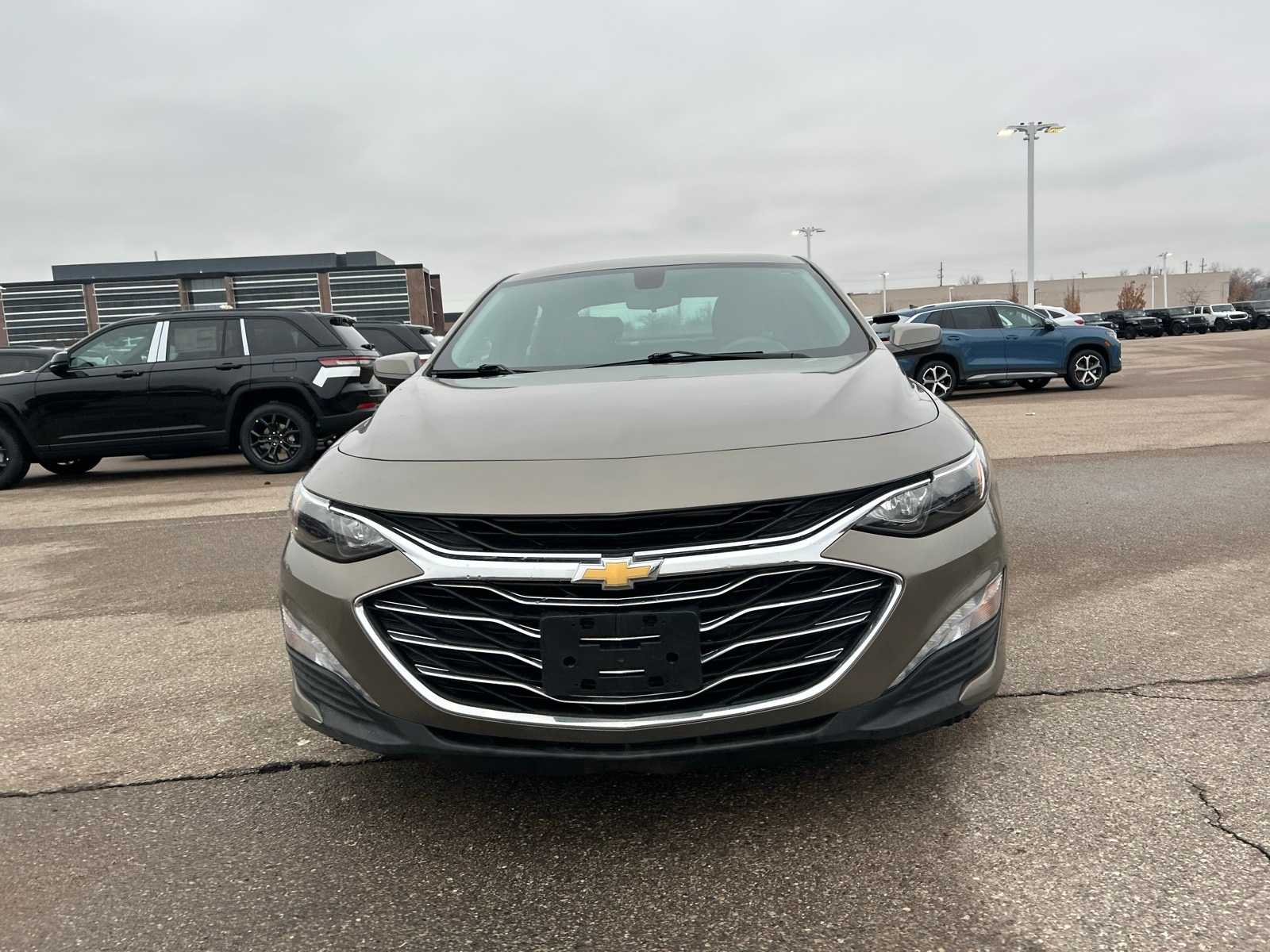 Thumbnail: 2020 Chevrolet Malibu - 7
