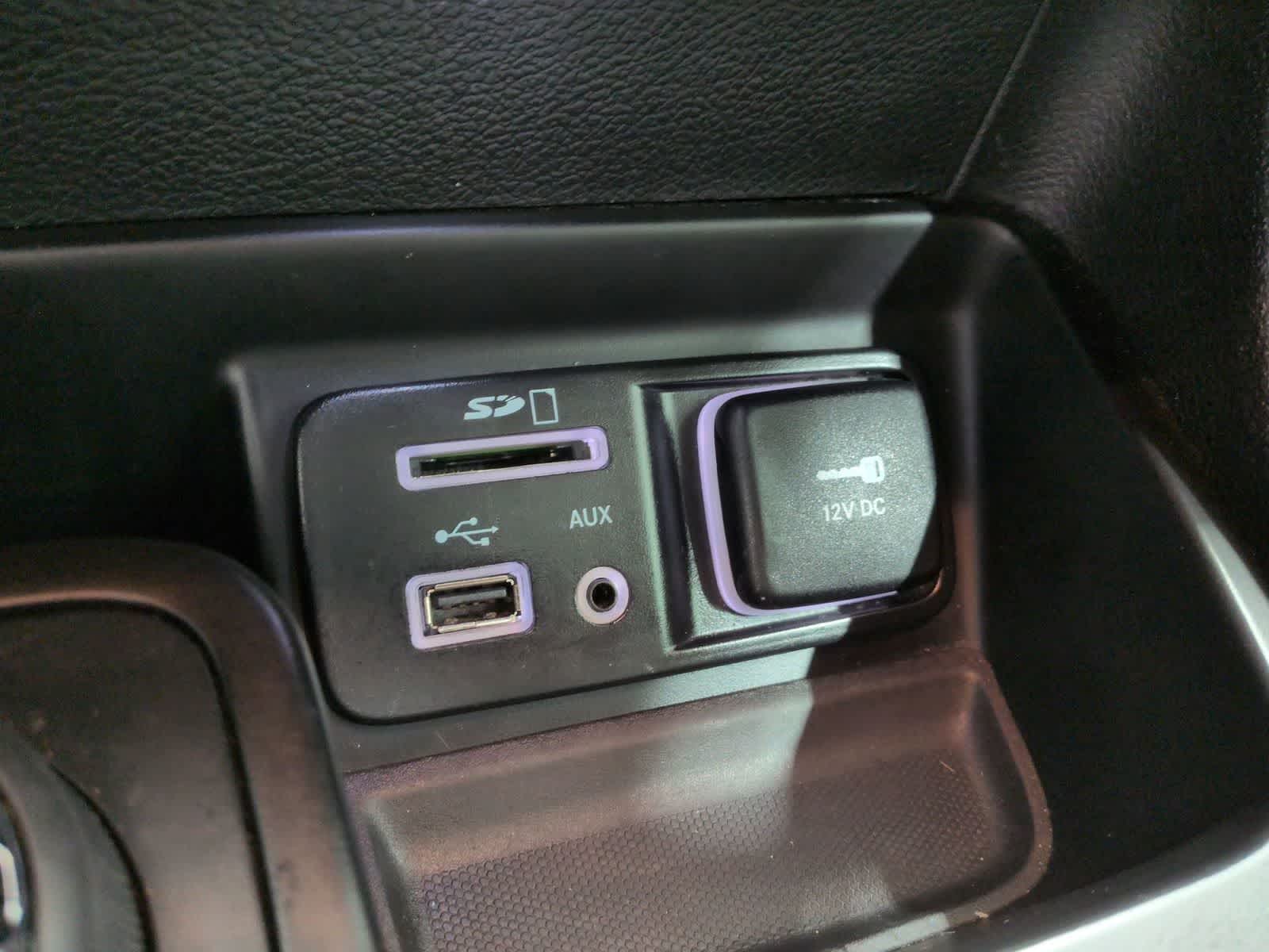 Thumbnail: 2017 Jeep Cherokee - 30