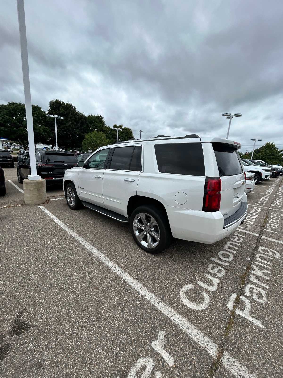 Thumbnail: 2018 Chevrolet Tahoe - 29