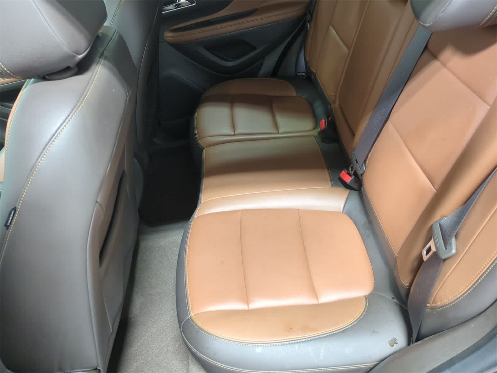Thumbnail: 2016 Buick Encore - 21