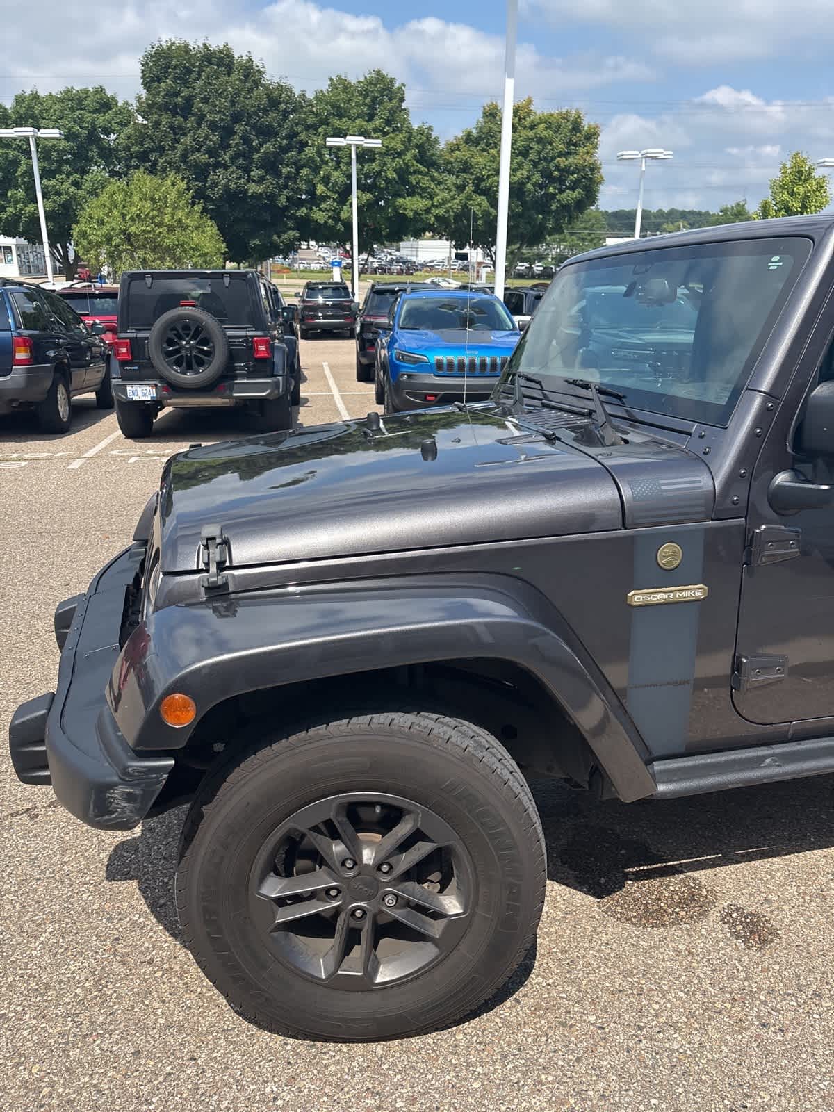 Thumbnail: 2018 Jeep Wrangler - 23
