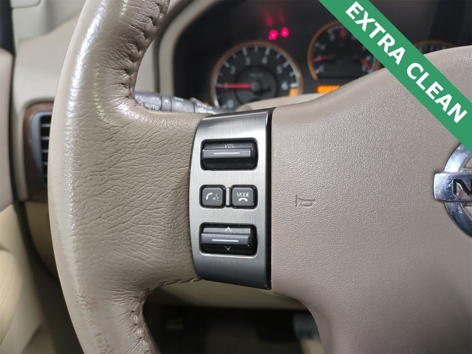 Thumbnail: 2011 Nissan Armada - 26