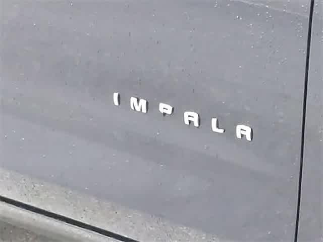 2017 Chevrolet Impala LT 12