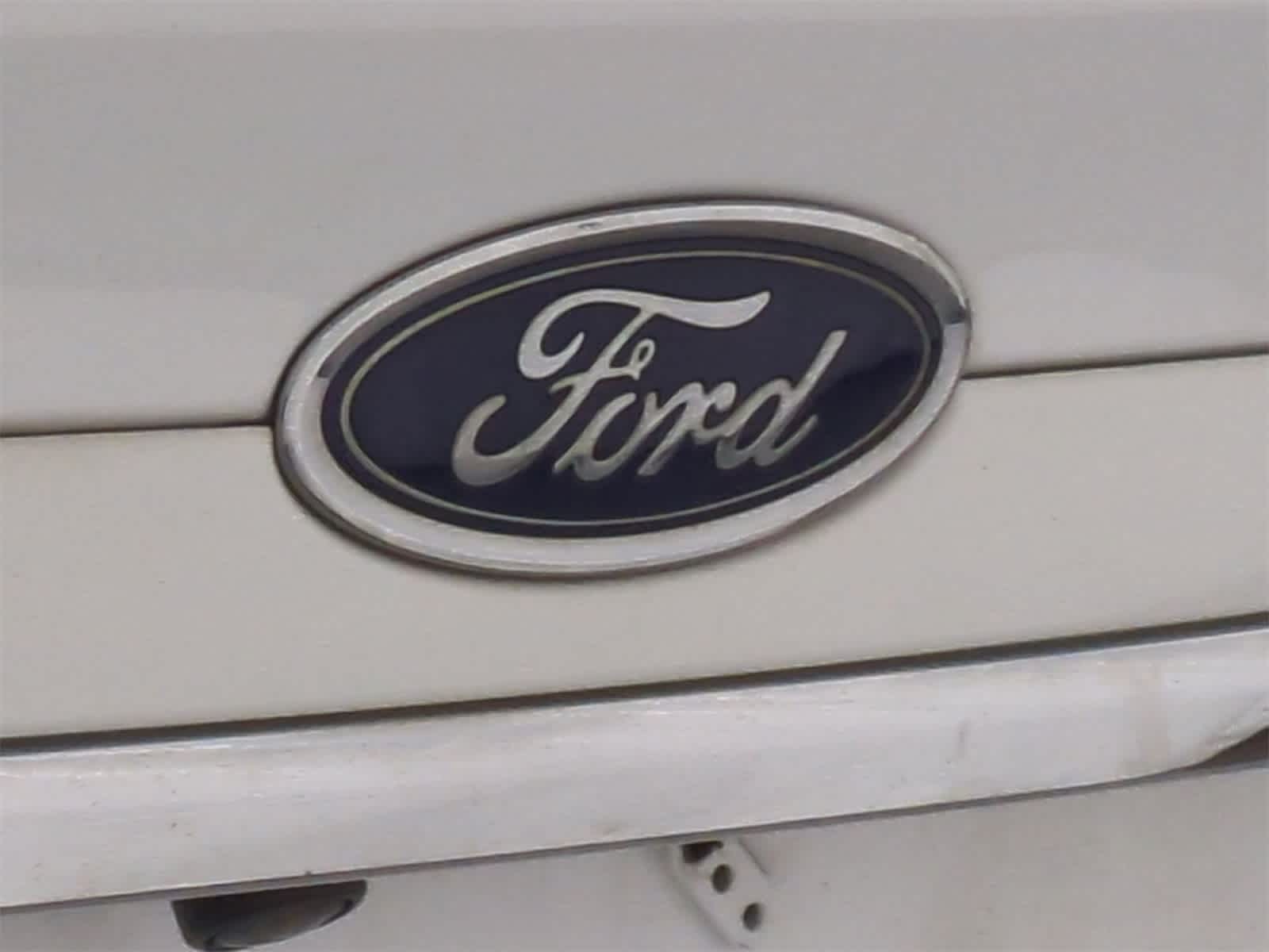 Thumbnail: 2017 Ford Fusion - 12
