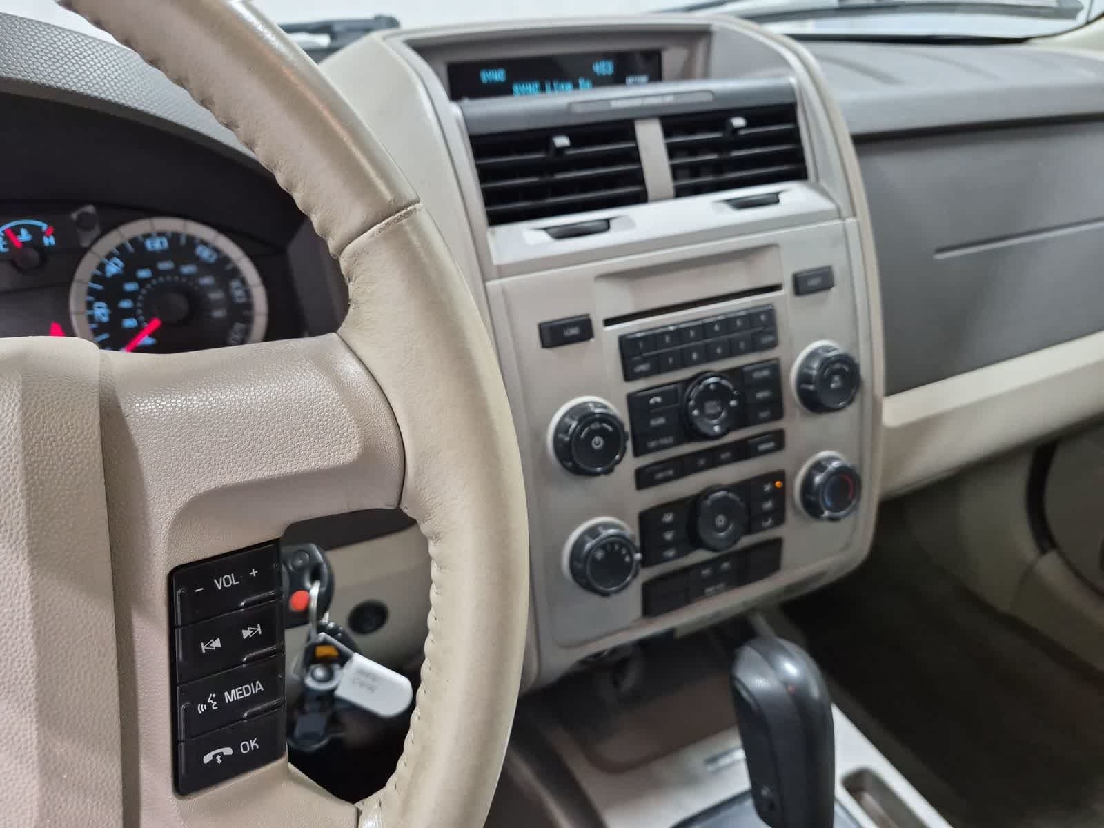 Thumbnail: 2011 Ford Escape - 35