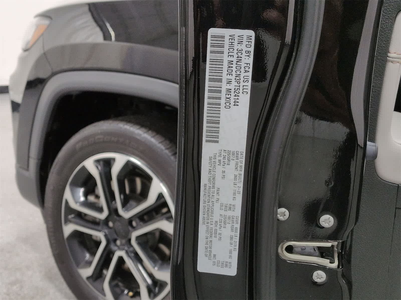 Thumbnail: 2023 Jeep Compass - 36