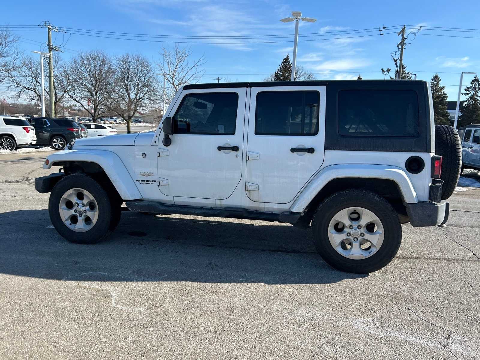 Thumbnail: 2014 Jeep Wrangler - 31