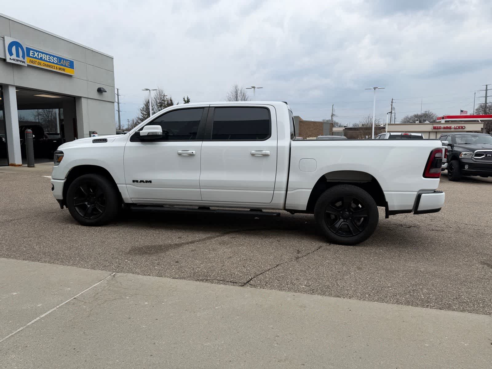 Thumbnail: 2020 RAM 1500 - 29