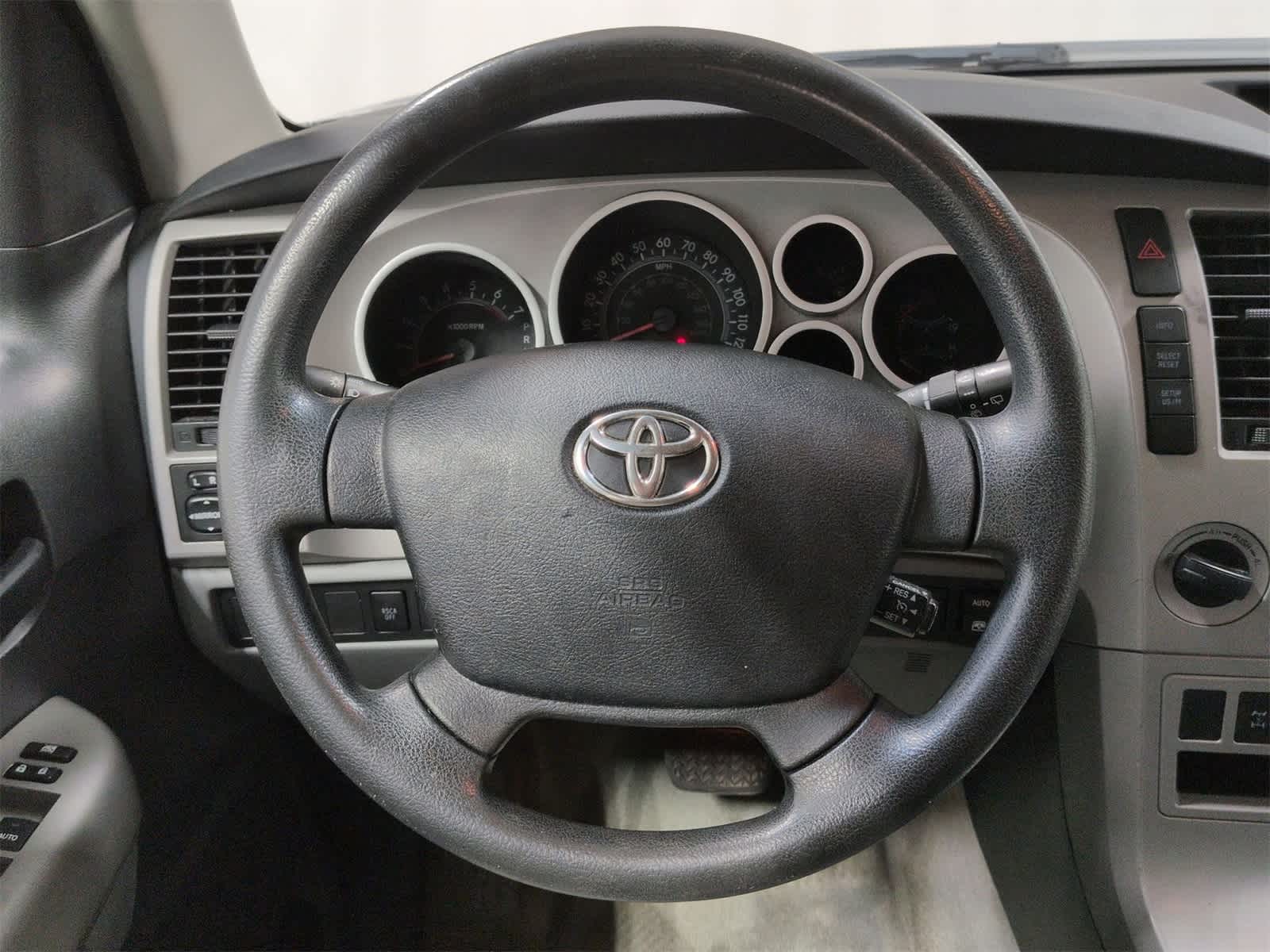 Thumbnail: 2009 Toyota Sequoia - 23