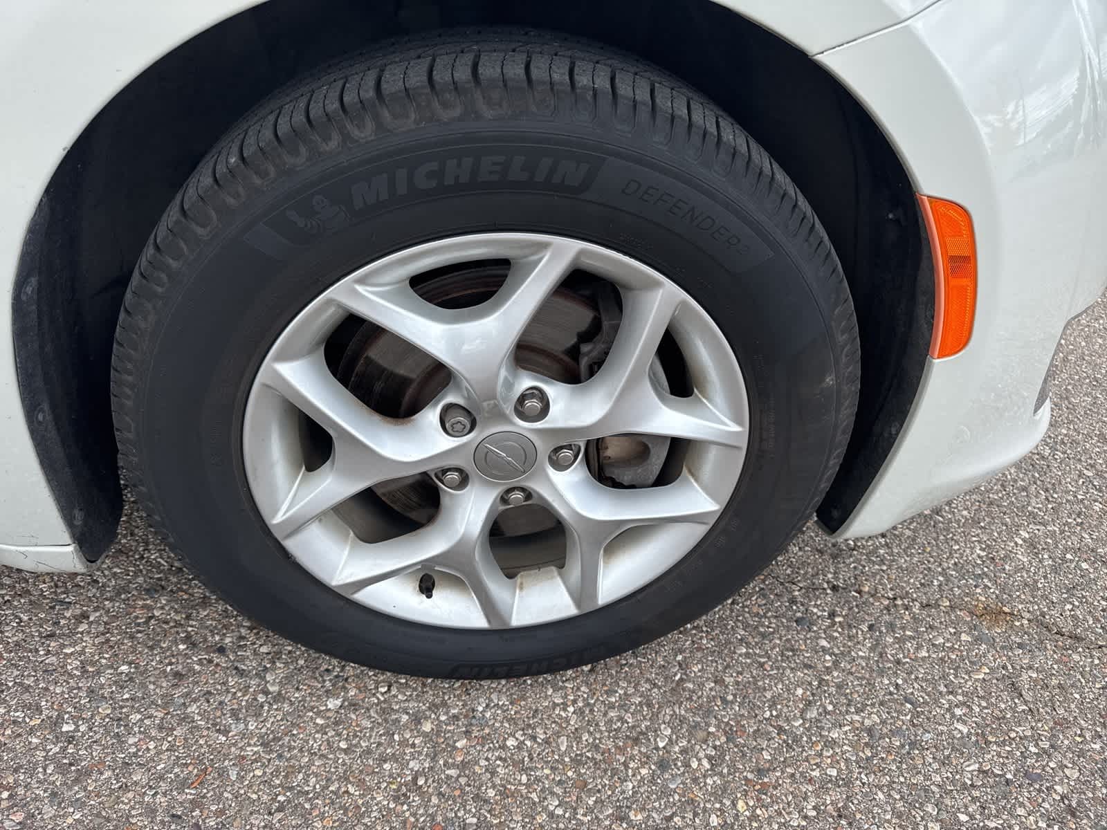 Thumbnail: 2020 Chrysler Pacifica - 33