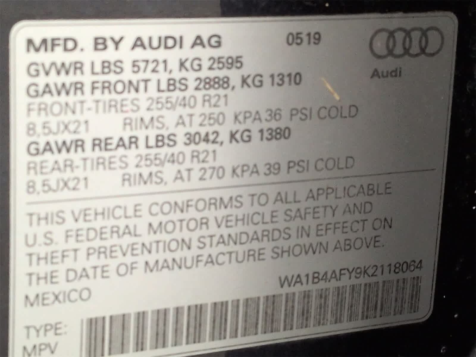 Thumbnail: 2019 Audi SQ5 - 40