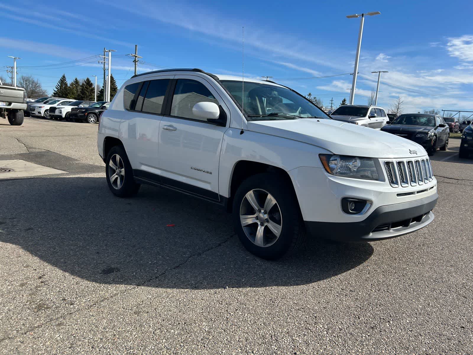Thumbnail: 2017 Jeep Compass - 7
