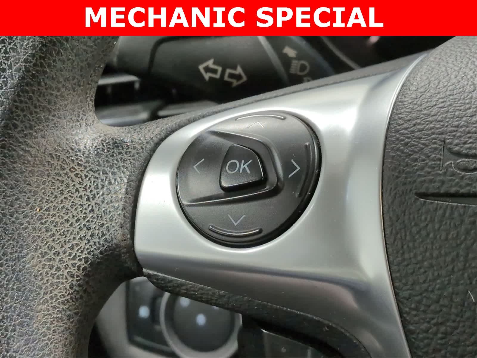 Thumbnail: 2016 Ford Escape - 24