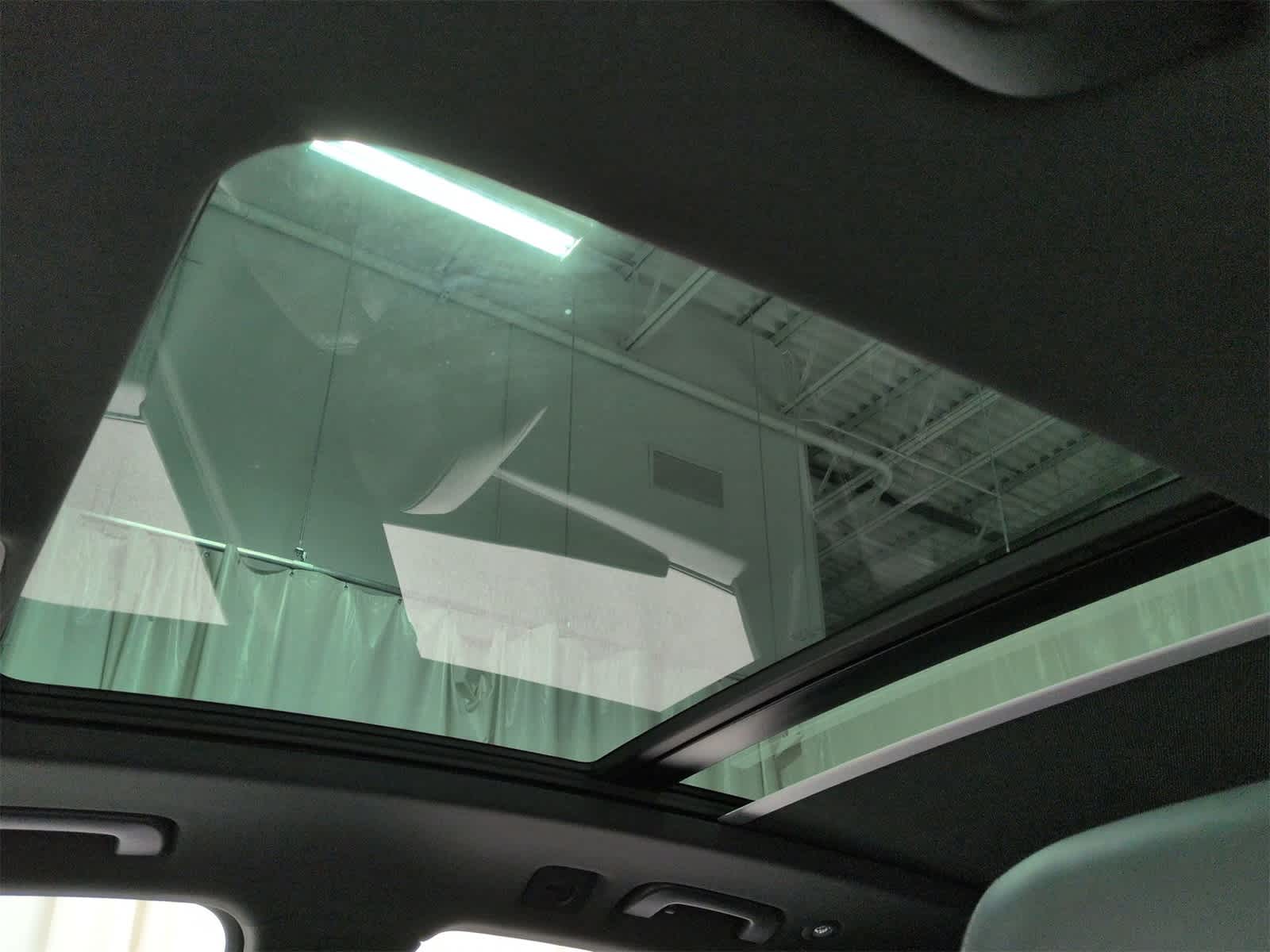 Thumbnail: 2019 Audi SQ5 - 20