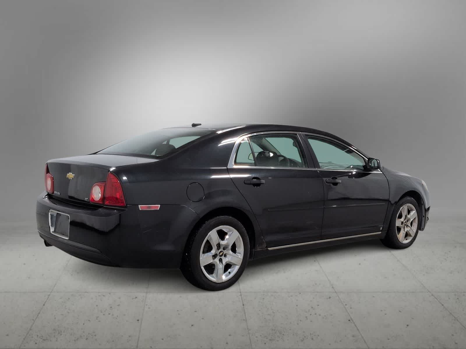 Thumbnail: 2009 Chevrolet Malibu - 8