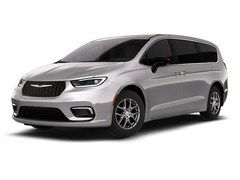 2026 Chrysler Pacifica Select Passenger Van