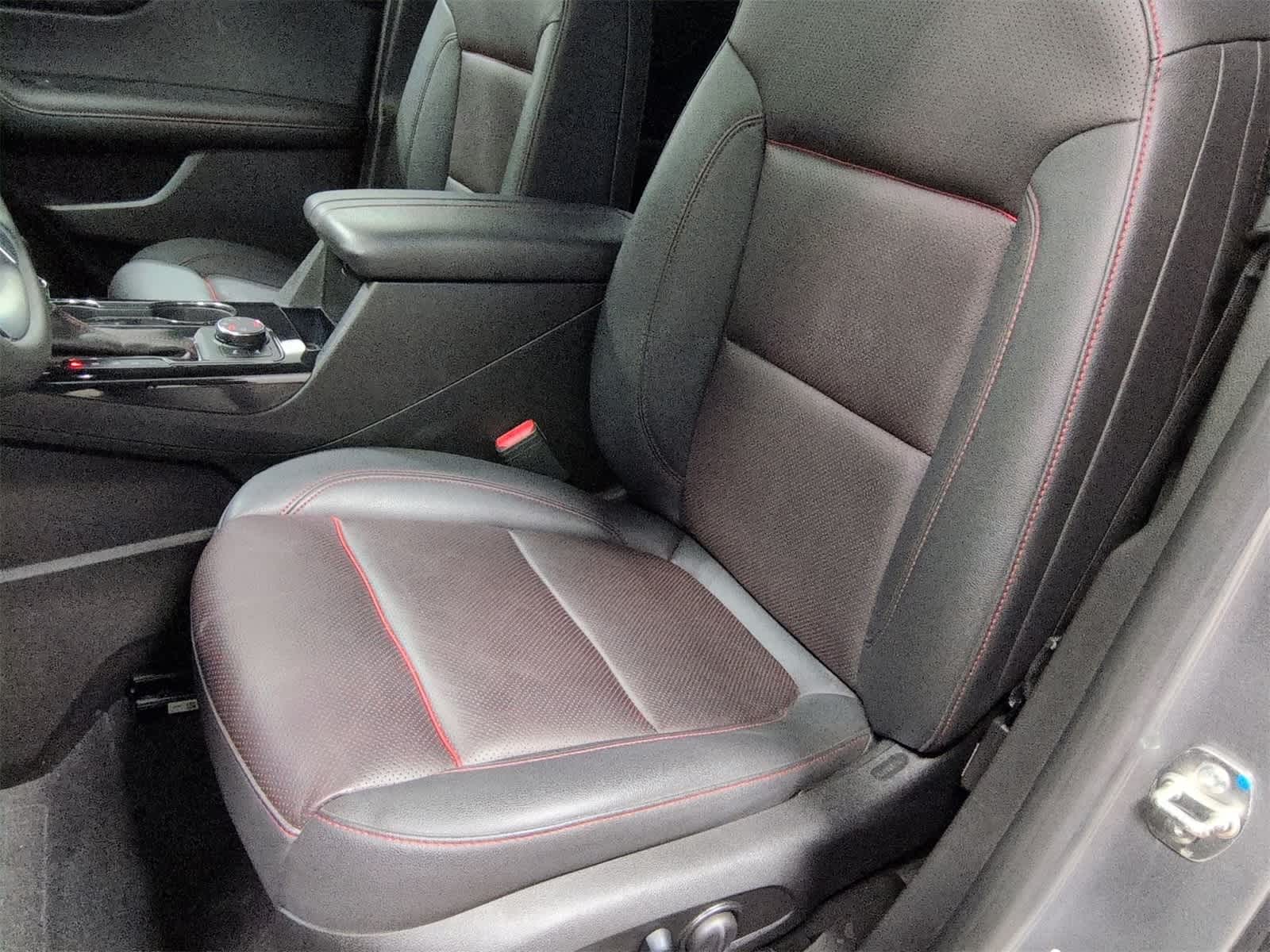 Thumbnail: 2024 Chevrolet Blazer - 17