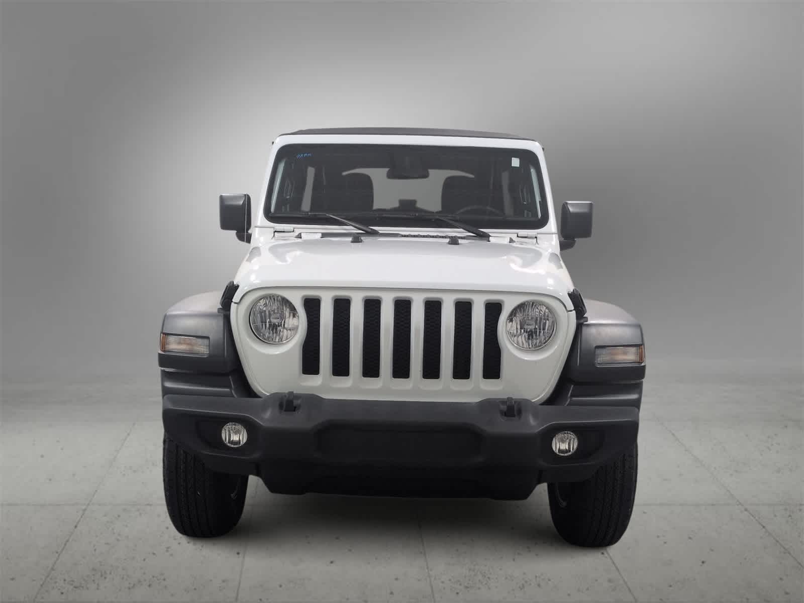 Thumbnail: 2022 Jeep Wrangler - 3