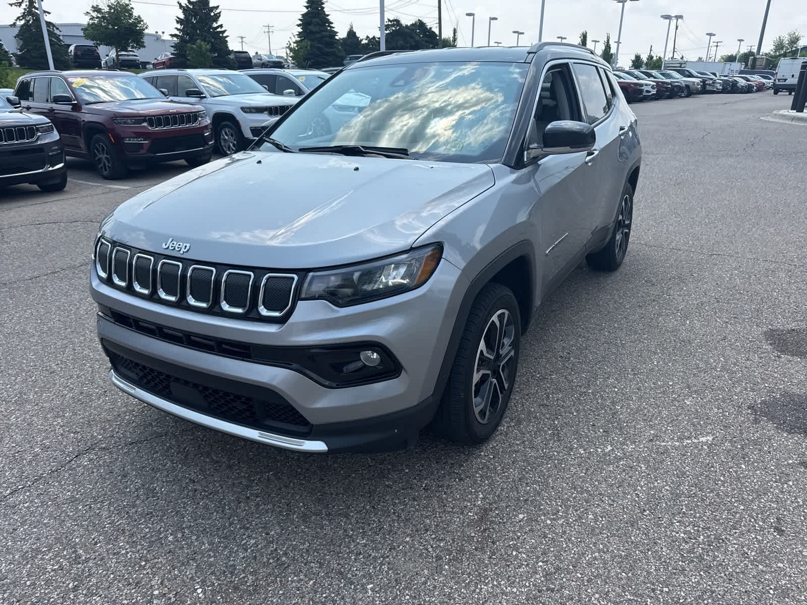 2022 Jeep Compass Limited Hero Image