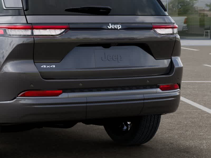 Thumbnail: 2026 Jeep Grand Cherokee - 13