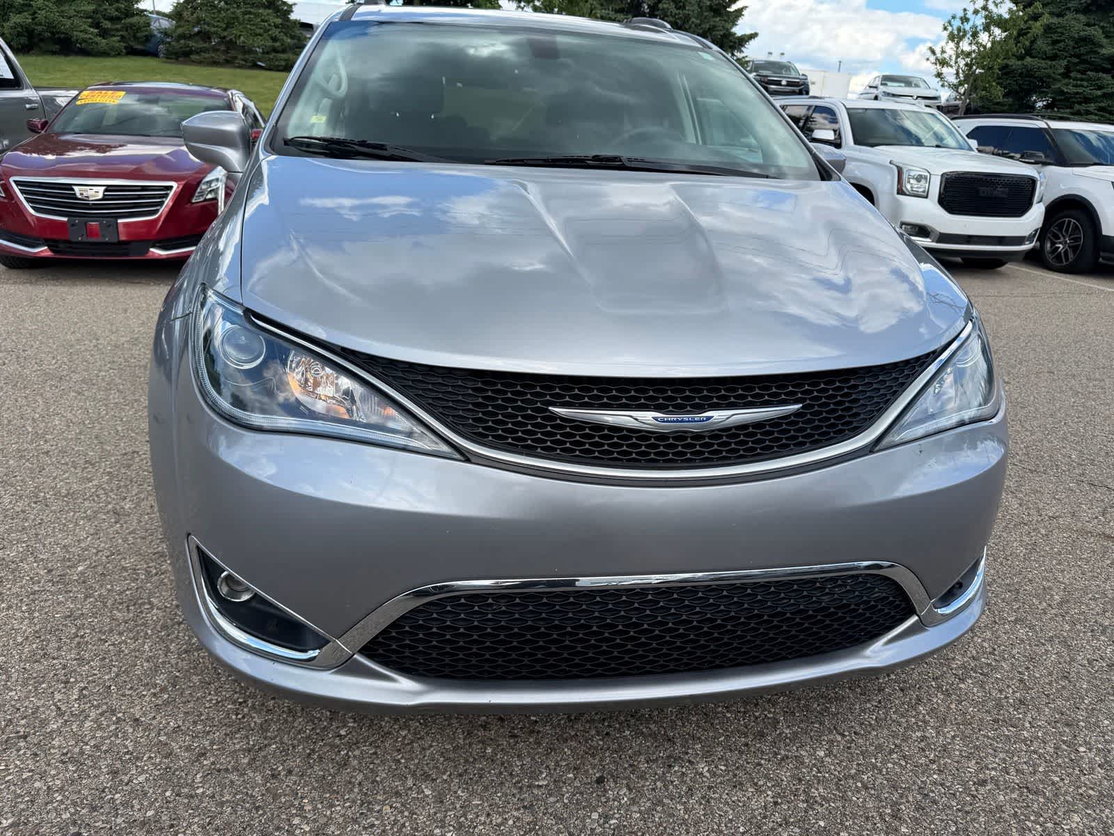 Thumbnail: 2018 Chrysler Pacifica - 6