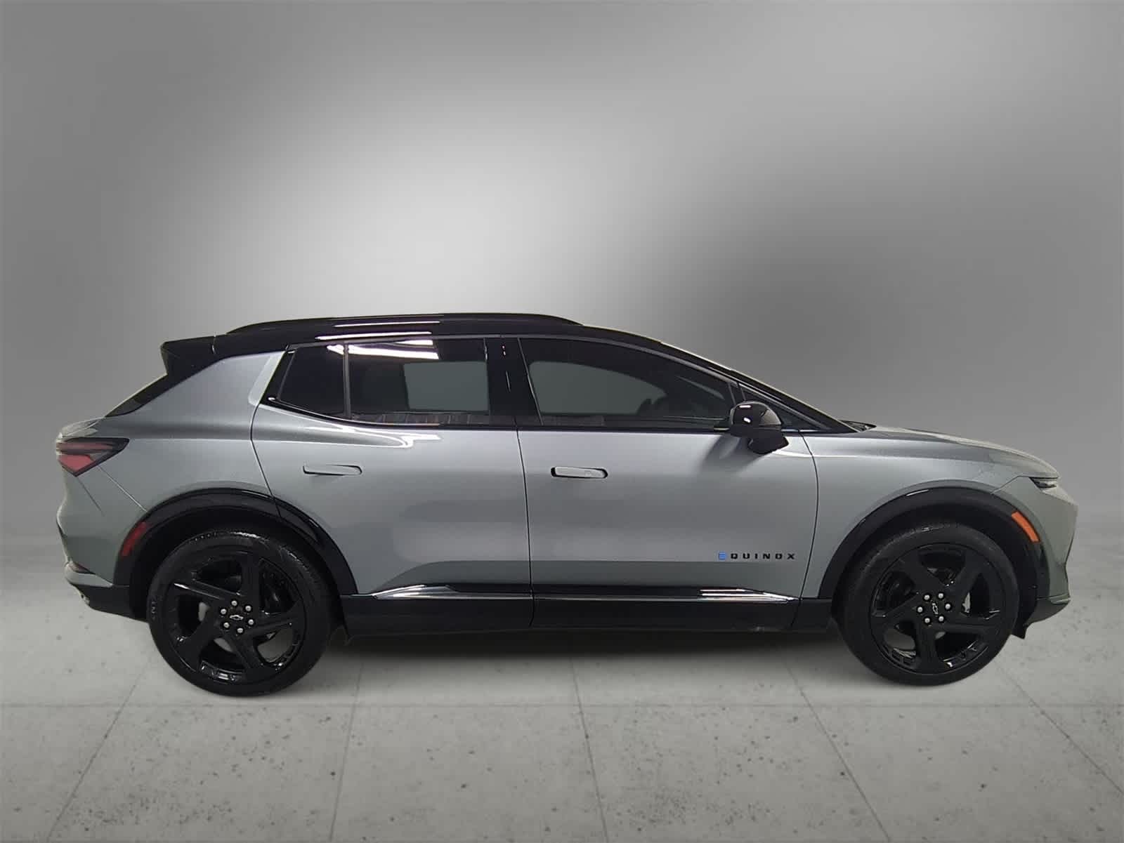 Thumbnail: 2024 Chevrolet Equinox - 9