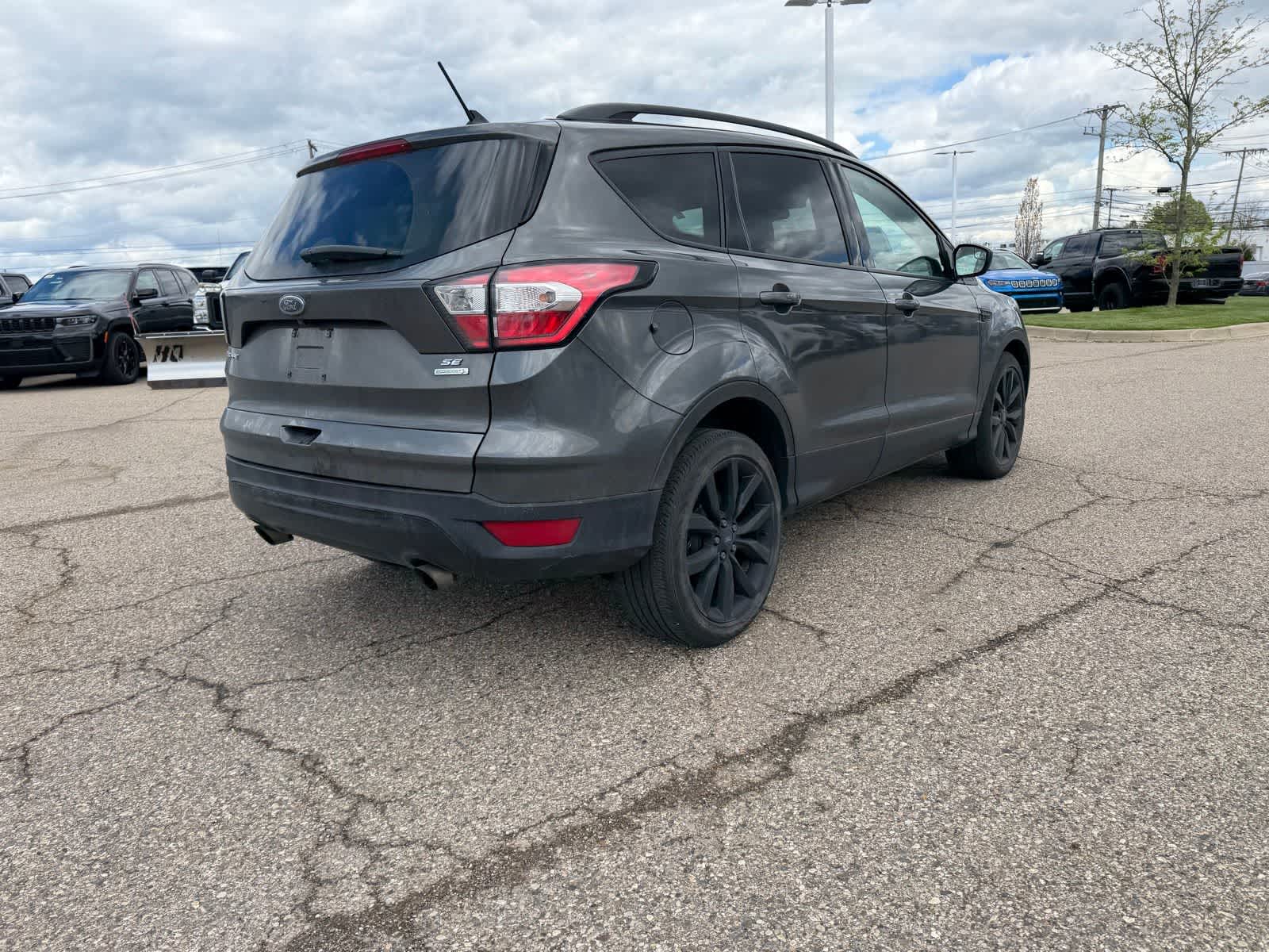 Thumbnail: 2018 Ford Escape - 19