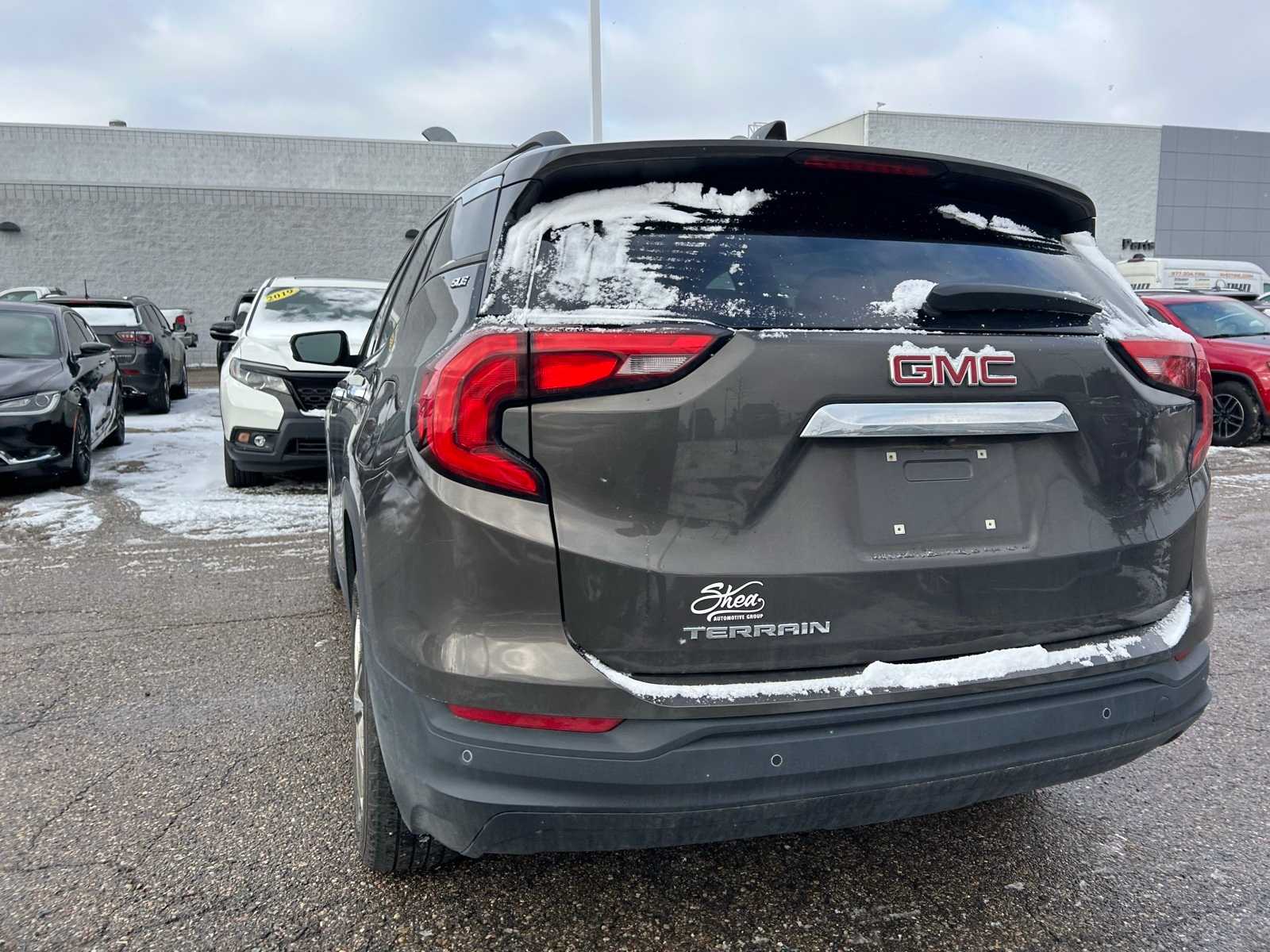 Thumbnail: 2020 GMC Terrain - 23