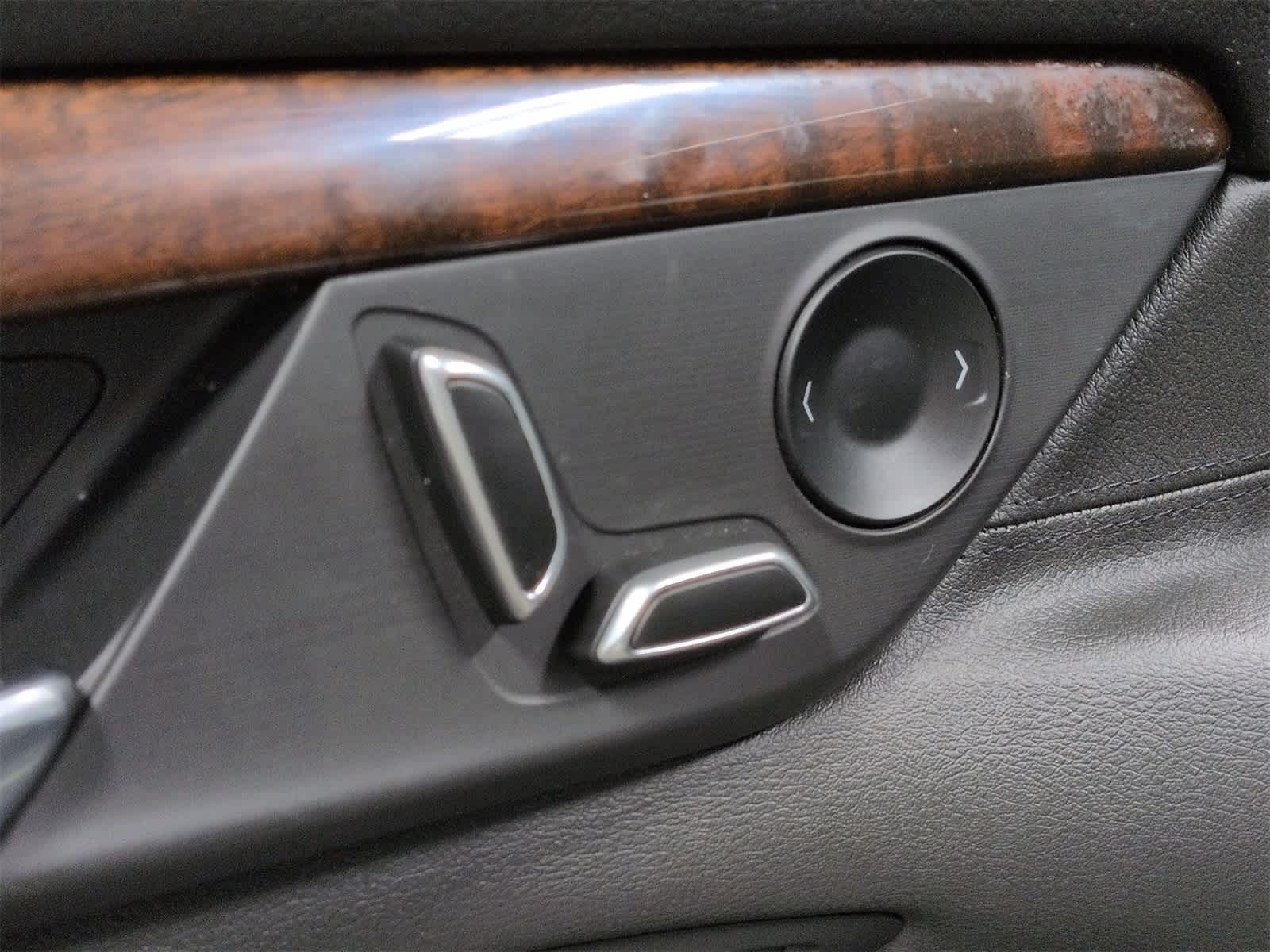 Thumbnail: 2020 Cadillac CT6 - 18