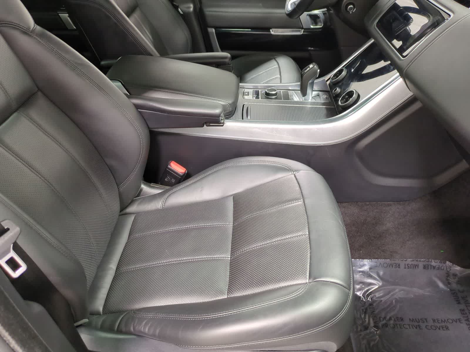 Thumbnail: 2021 Land Rover Range Rover Sport - 23