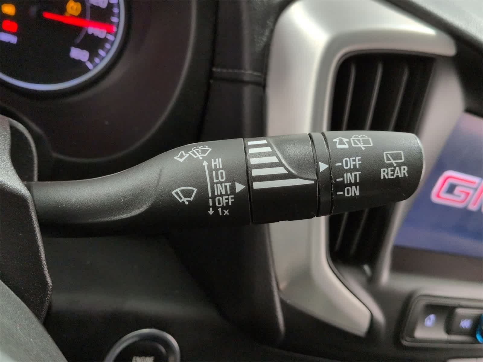 Thumbnail: 2022 GMC Terrain - 28