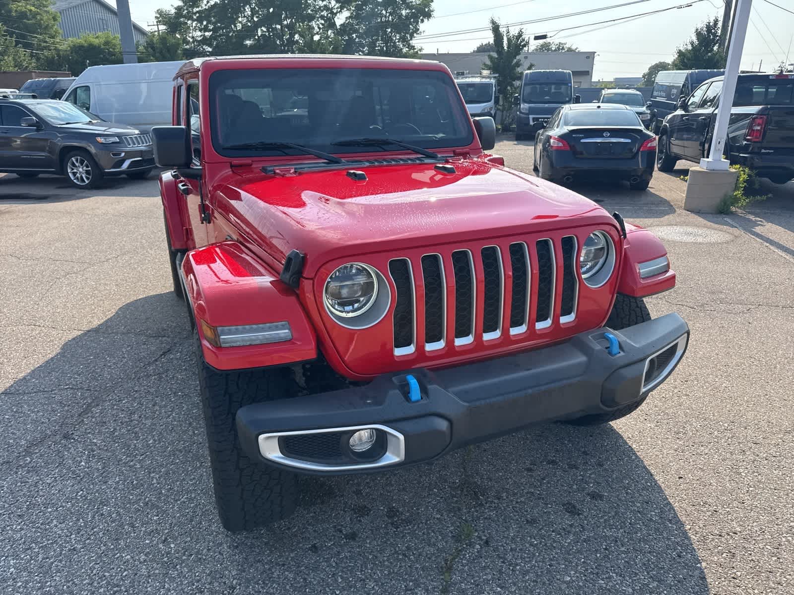 Thumbnail: 2022 Jeep Wrangler - 6