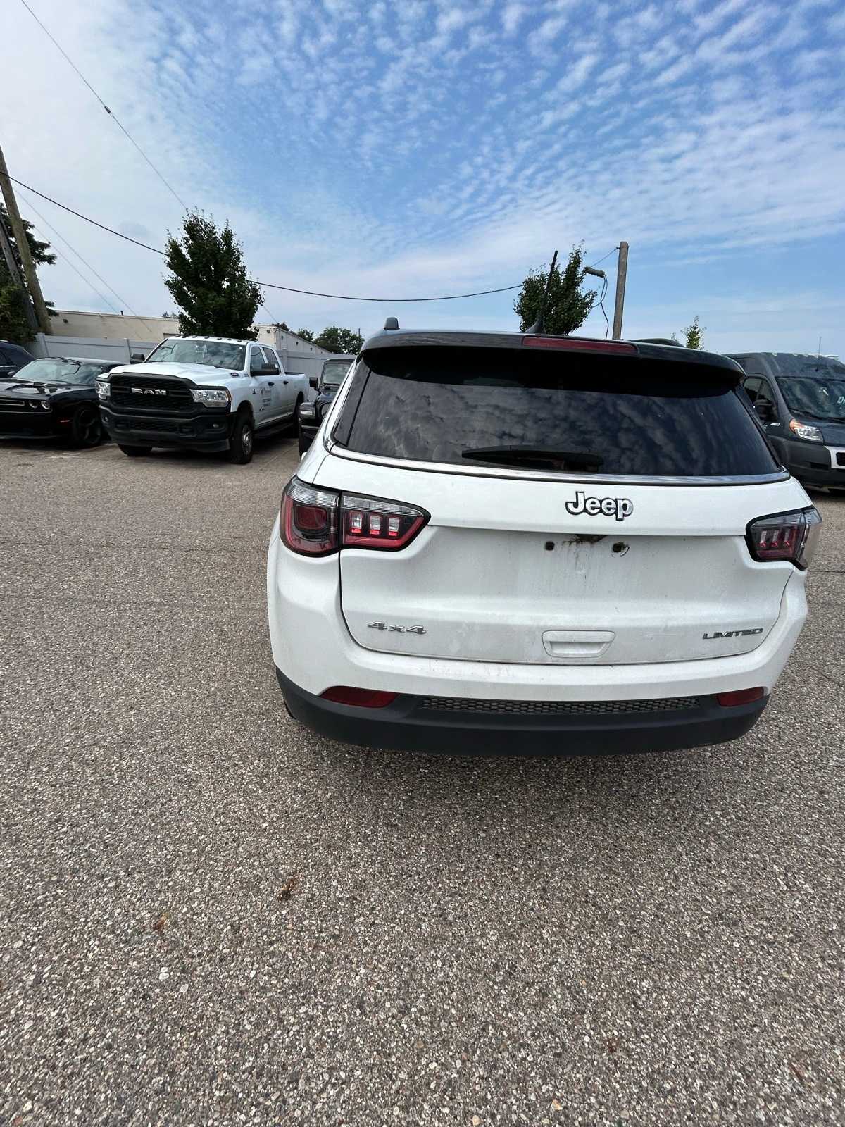 Thumbnail: 2022 Jeep Compass - 20
