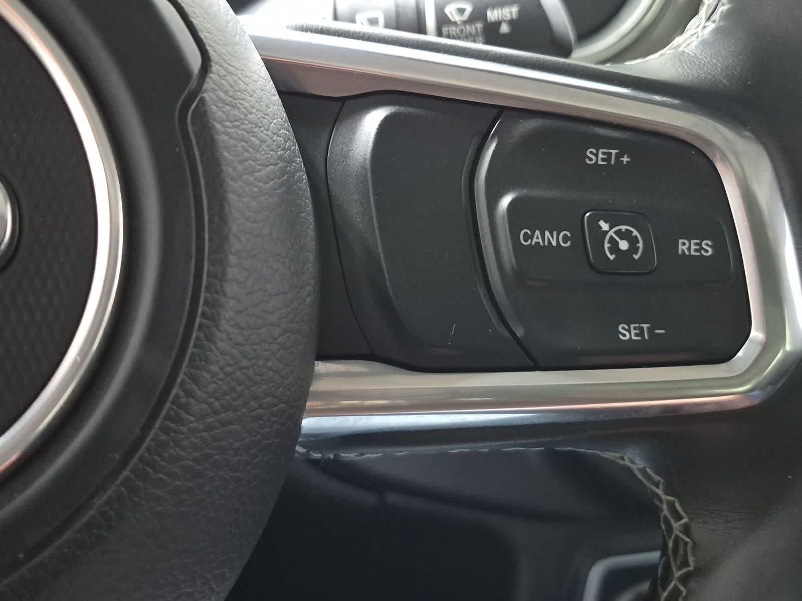 Thumbnail: 2019 Jeep Wrangler - 30