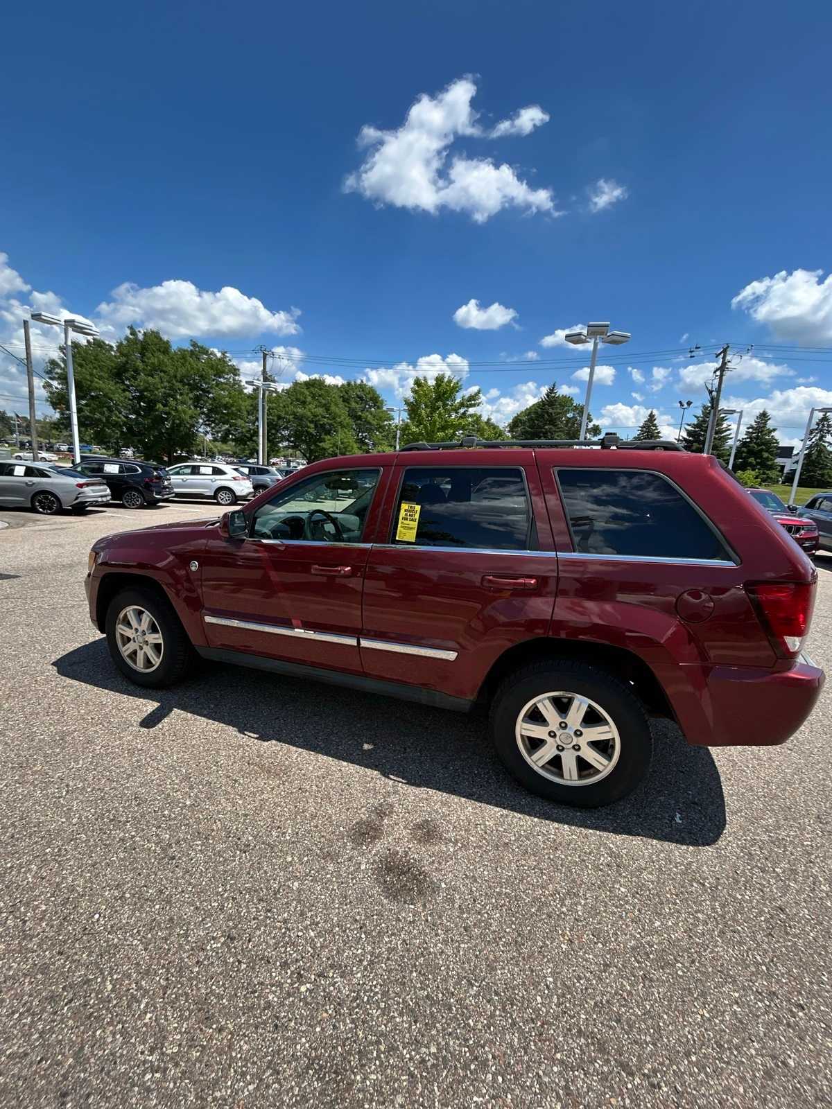 Thumbnail: 2008 Jeep Grand Cherokee - 24