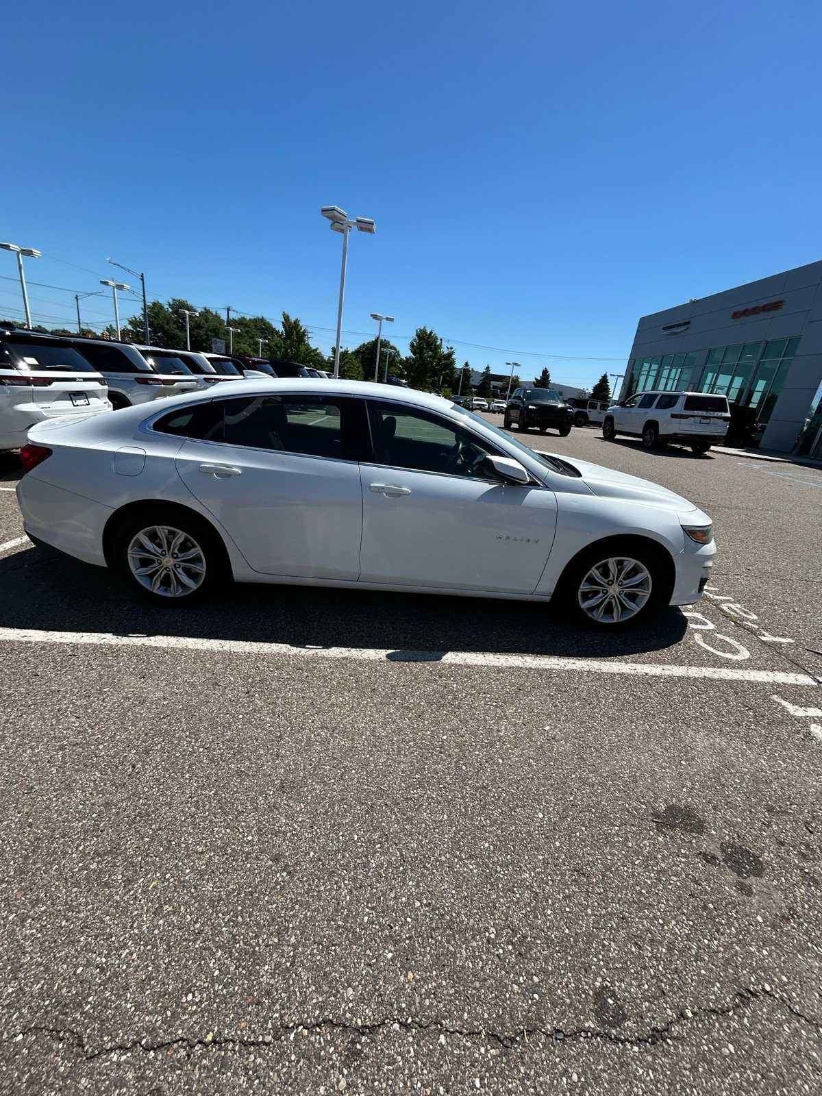 Thumbnail: 2023 Chevrolet Malibu - 11
