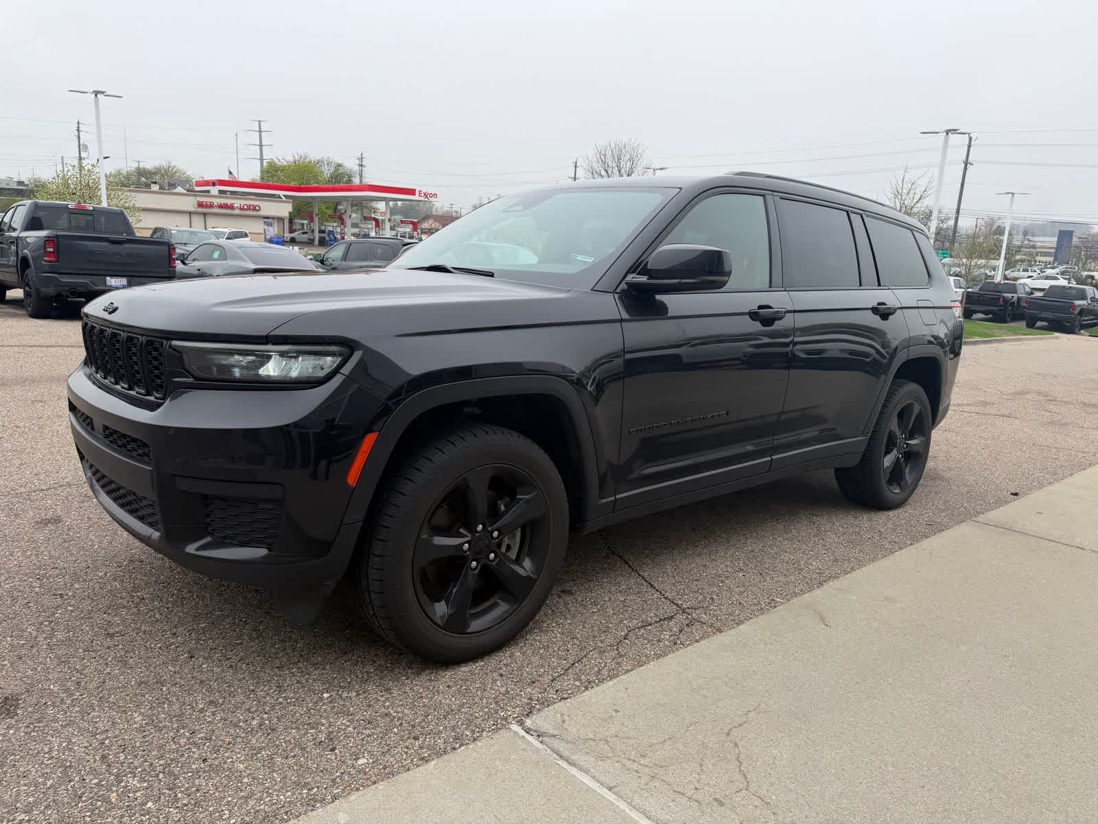 Thumbnail: 2022 Jeep Grand Cherokee L - 1