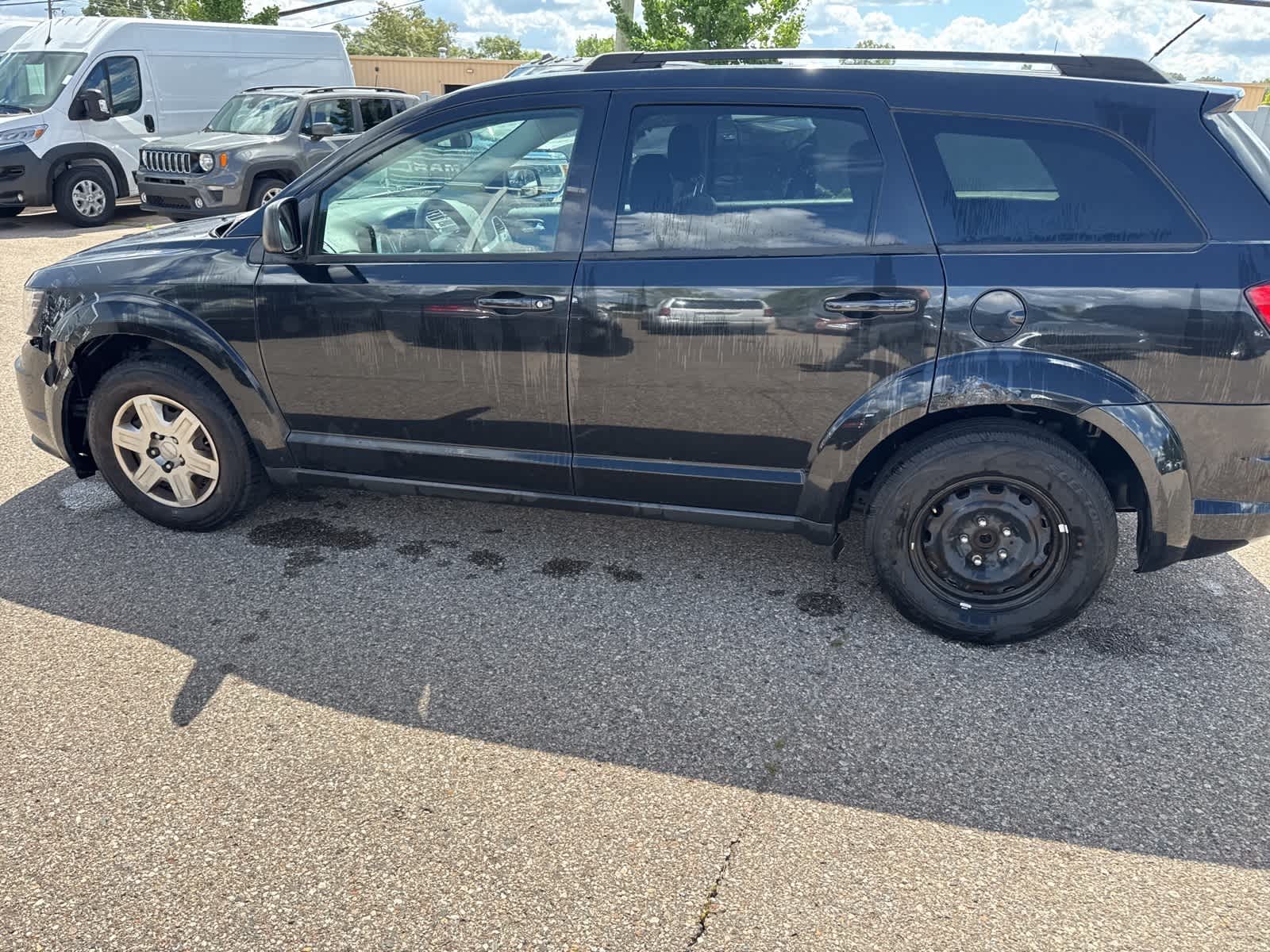Thumbnail: 2012 Dodge Journey - 26