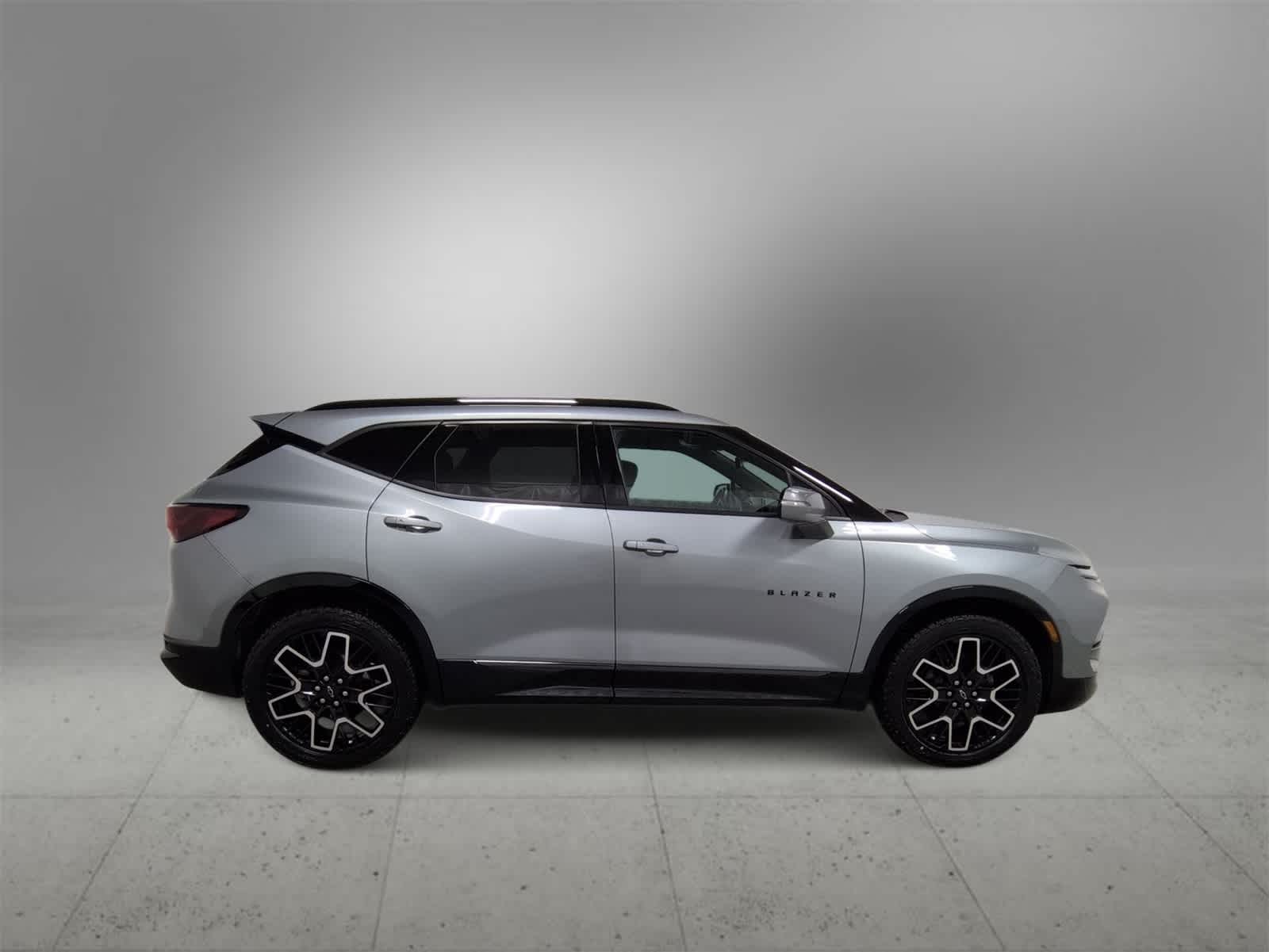 Thumbnail: 2024 Chevrolet Blazer - 9