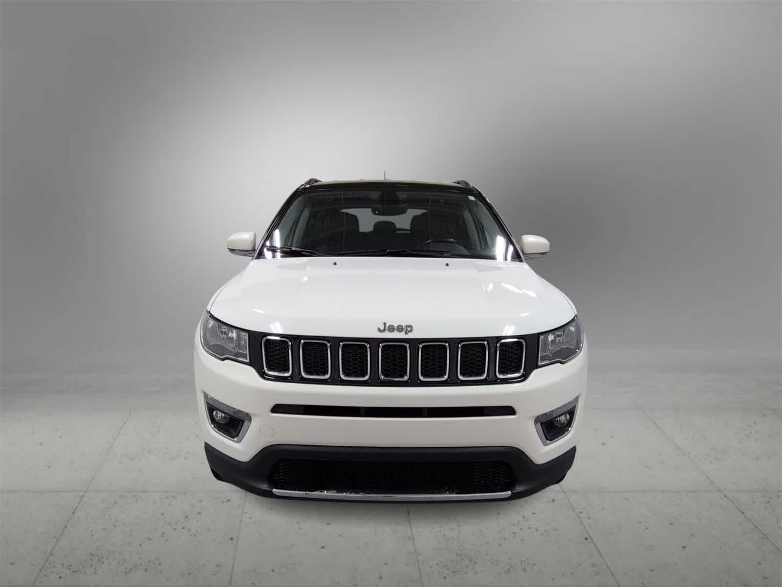 Thumbnail: 2018 Jeep Compass - 3