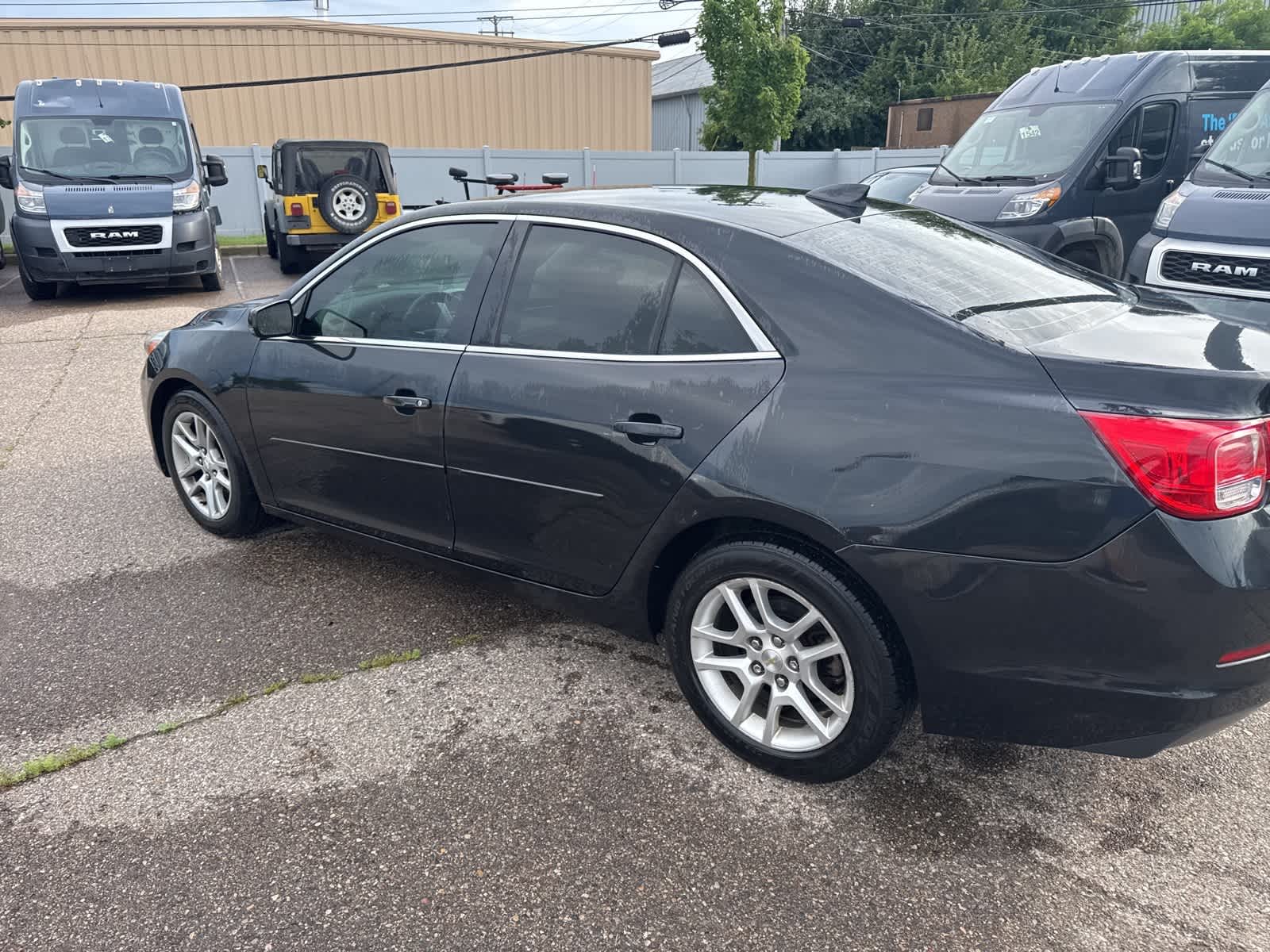 Thumbnail: 2015 Chevrolet Malibu - 21