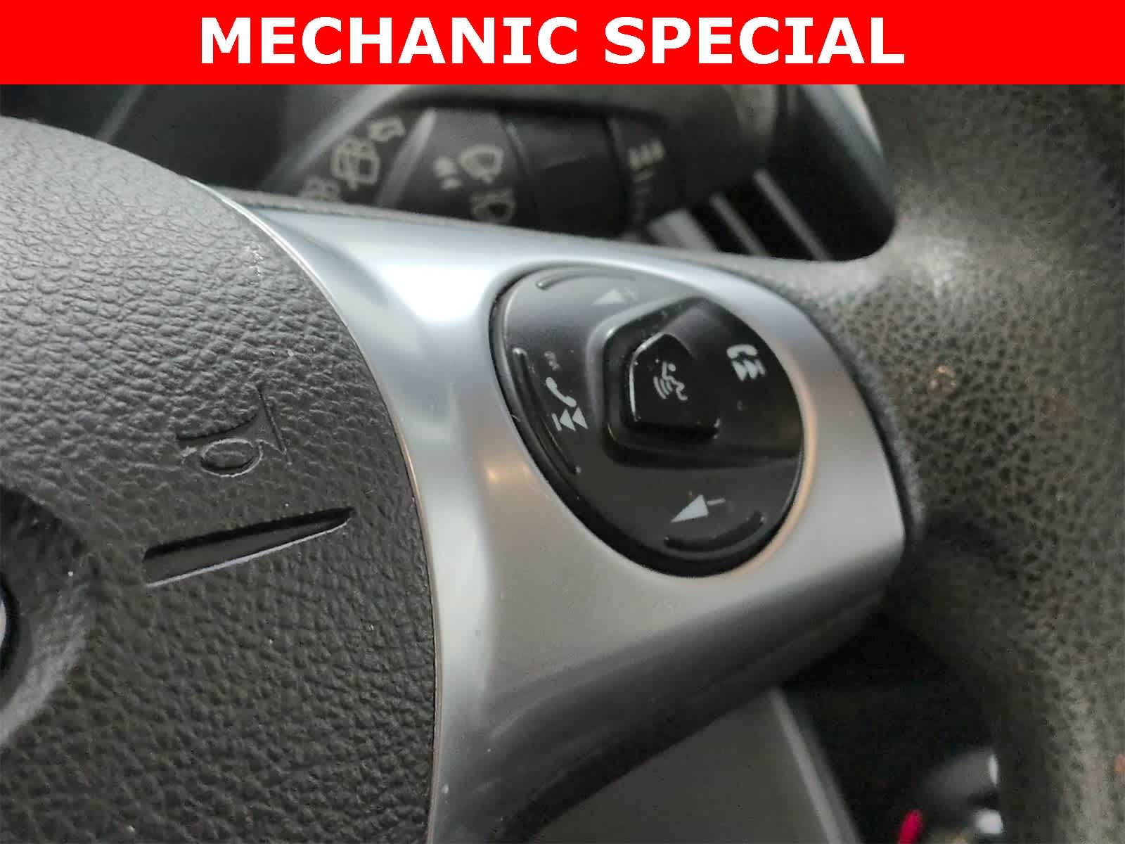 Thumbnail: 2016 Ford Escape - 25