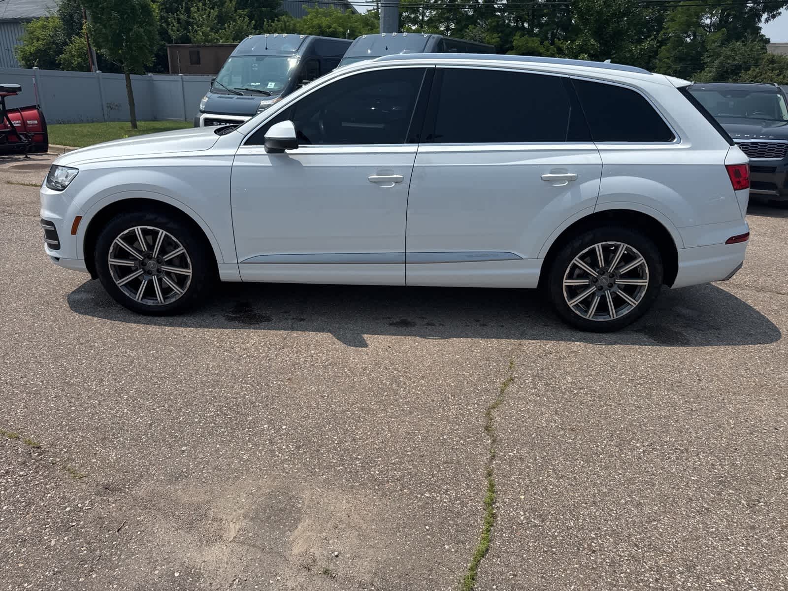Thumbnail: 2018 Audi Q7 - 26
