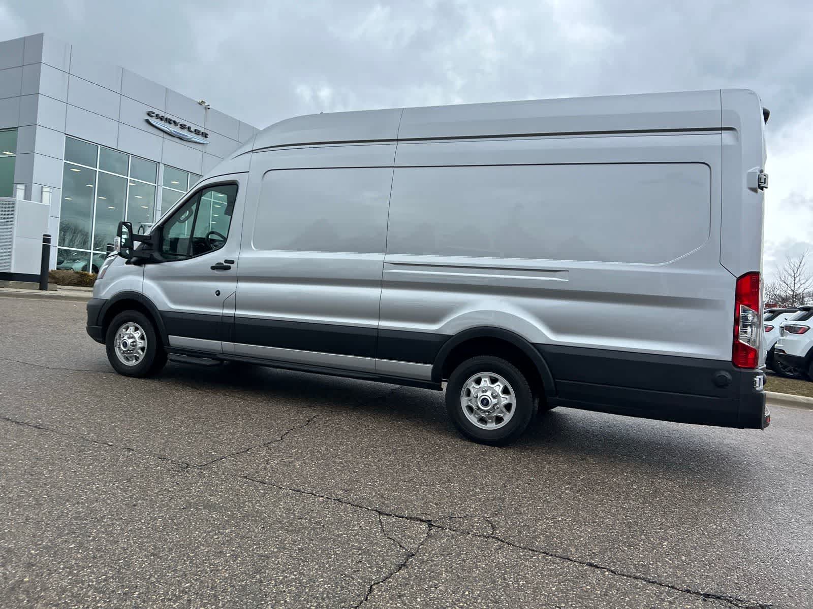 Thumbnail: 2023 Ford Transit Series - 31