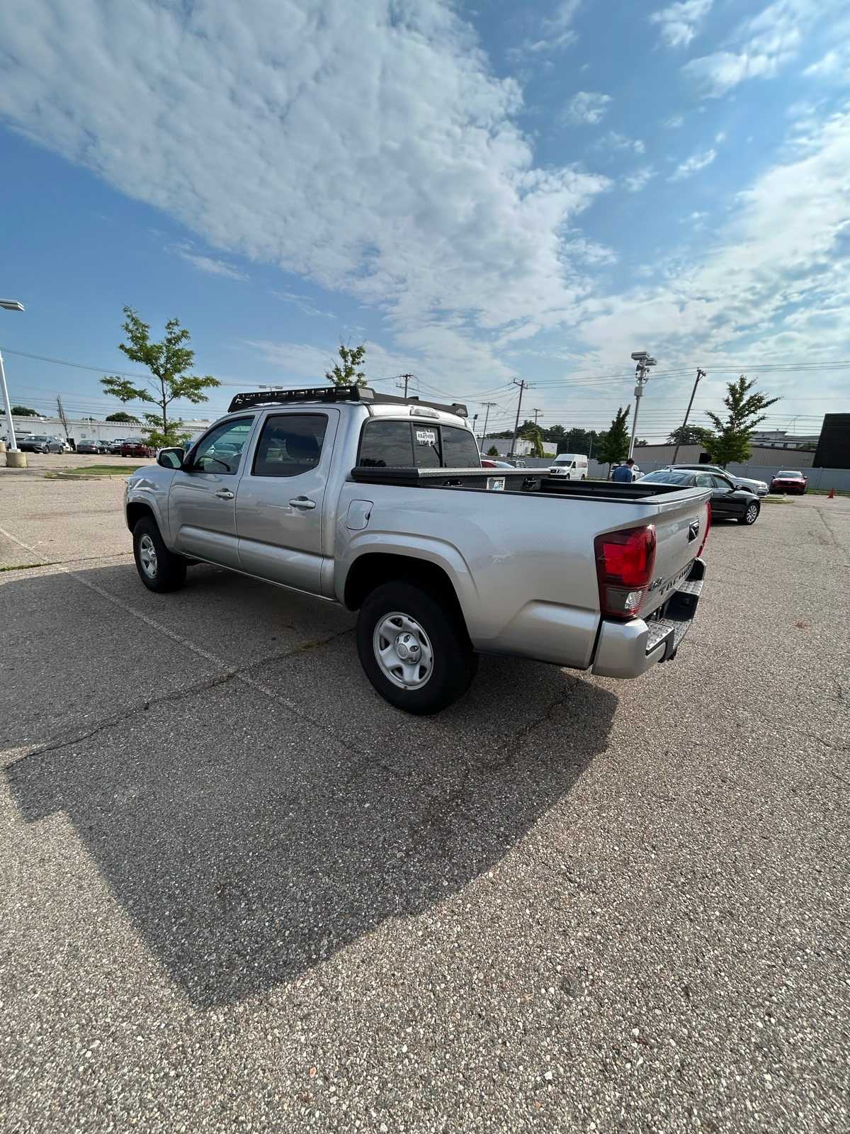 Thumbnail: 2023 Toyota Tacoma - 29