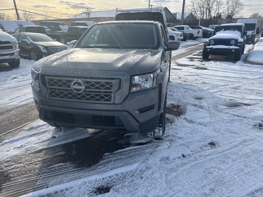 Certified 2024 Nissan Frontier SV Truck