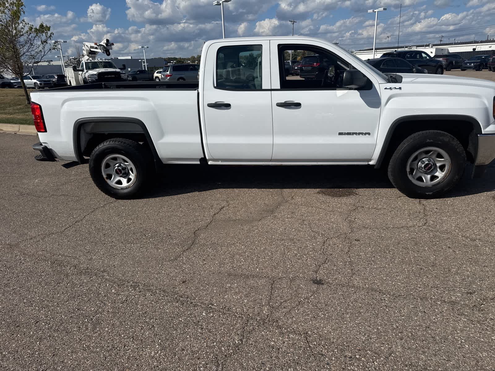 Thumbnail: 2018 GMC Sierra 1500 - 14